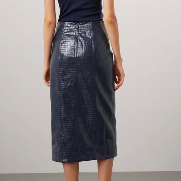 Tanya Taylor Blue Faux Leather Pencil Skirt Size 6 Croc Embossed Designer $425 - Picture 2 of 13